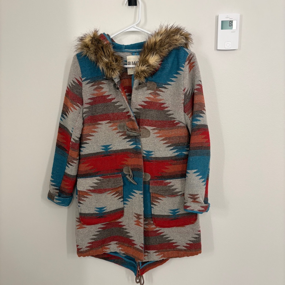 BB Dakota Aztec Blanket jacket with faux fur hood